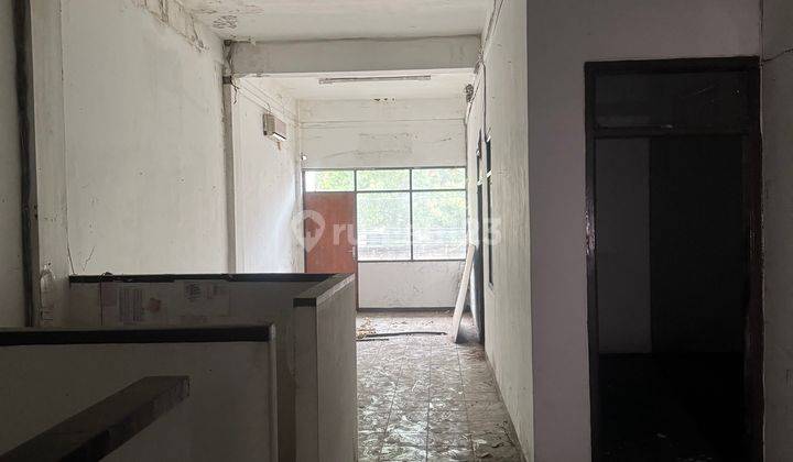 Disewakan 2 Ruko Lokasi Strategis Mainroad Gatot Subroto  2