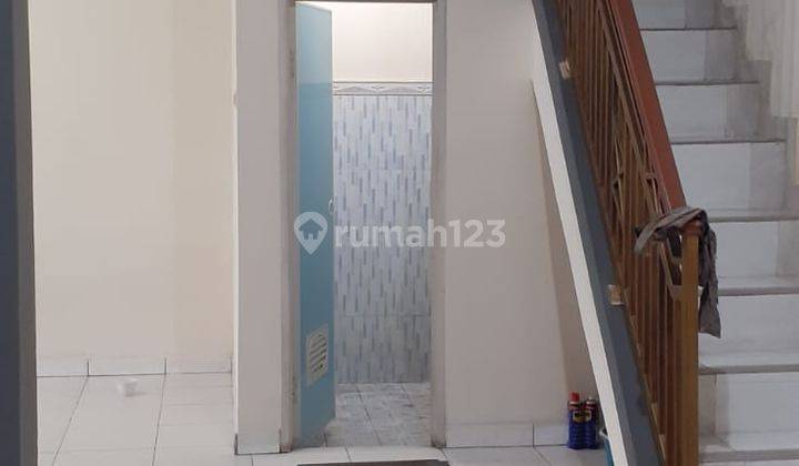 Disewakan Ruko 3 Lantai Strategis Mainroad Gading Tutuka Soreang 2
