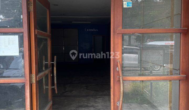 Jual 2 Ruko 2 Lantai Lokasi Strategis Mainroad Gatot Subroto Dekat Tsm 2