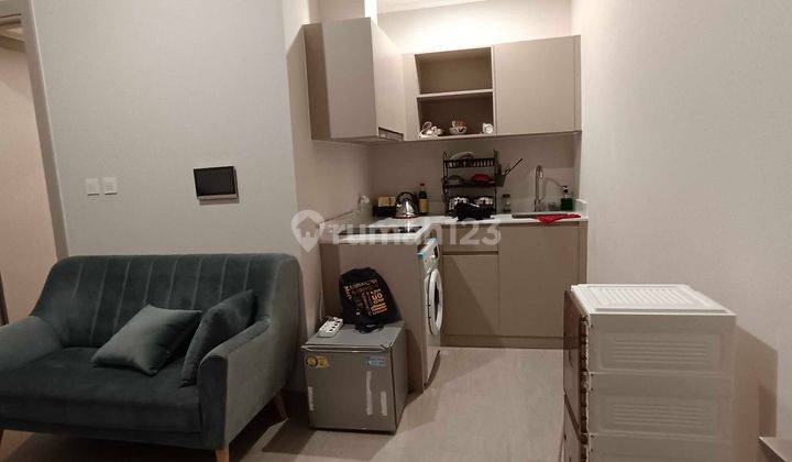 Apartemen Menara Jakarta, Semi Furnished, Bagus,  1