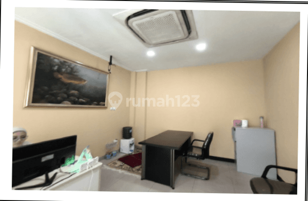 Ruko Di Enggano, Tanjung Priok Semi Furnished, Siap Pakai 2