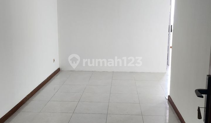Commercial Space Wisma Smr For Rent Ready to Occupy 15th Floor Building Area 90m²