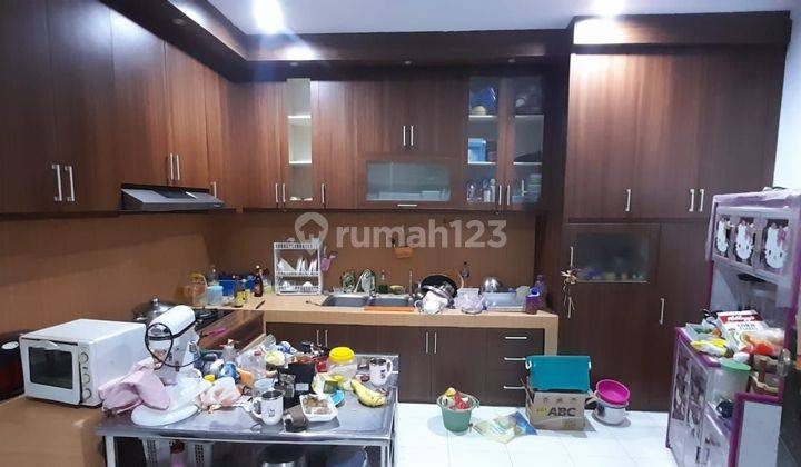 Rumah cantik 2 lantai di premier vilage di cipondoh kota tangerang 2