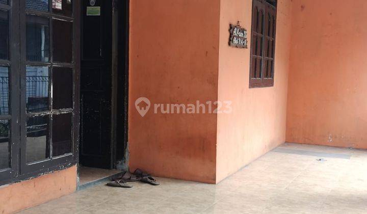 Rumah hook di palem perumahan taman Cibodas  1