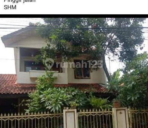 Di jual cepat rumah di cijantung jakarta timur 2 Lantai 2