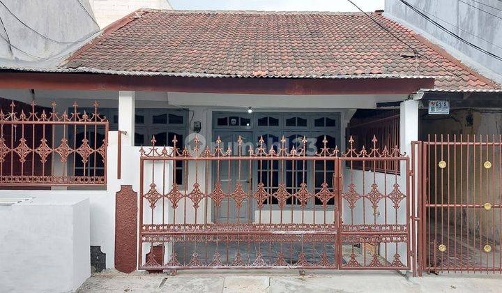 Di jual cepat rumah dan kontrakan di perumahan cipondoh makmur 1