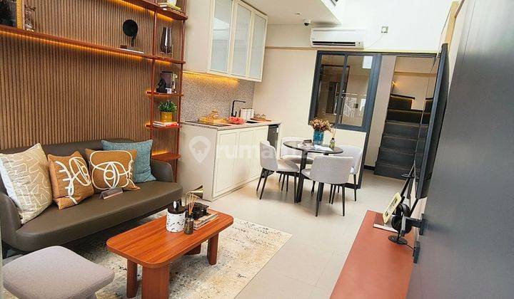 Rumah 2 Lantai Modern Lokasi Strategis Nempel Gading Serpong 2