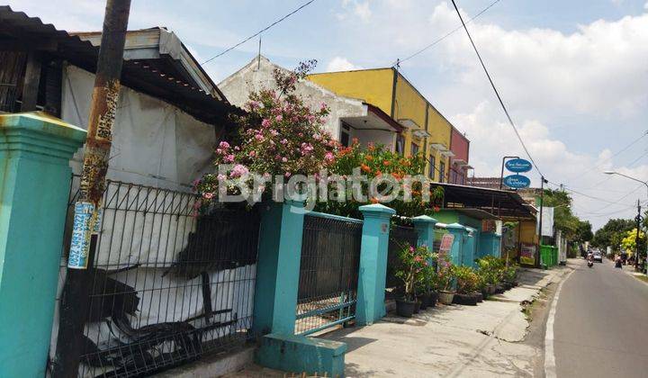 JUAL TANAH SAJA, RUMAH SEBAGAI BONUS LOKASI PINGGIR JALAN STRATEGIS 2