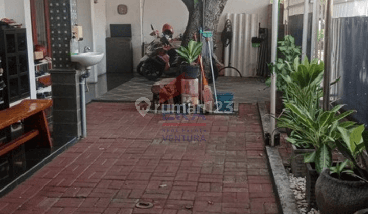 Dijual Segera Rumah Pusat Kota Surabaya Dekat Jalan Indragiri, Kutai, Darmo, Wonokromo, Ngagel, Surabaya Pusat 2