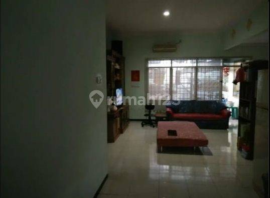 Dijual Rumah Pojok di Klampis Semolo Timur, Dekat Kampus Untag, Mall Galaxy, Merr, Sukolilo, Surabaya Timur 2