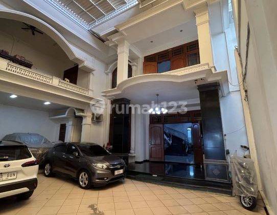 Dijual Rumah Di Surabaya Pusat Jl. Biliton Dekat Gubeng, Kertajaya, Panglima Sudirman, Urip Sumoharjo, Ngagel, Surabaya Pusat  2