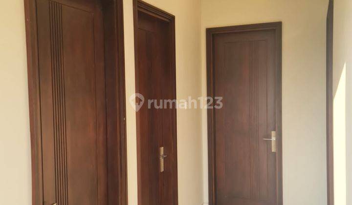 Dijual Rumah Gress 3 Lantai Minimalis Modern Araya, Galaxy Bumi Permai Dekat Puri Galaxy, Regency 21, Kertajaya Indah, Manyar Kertoadi 2