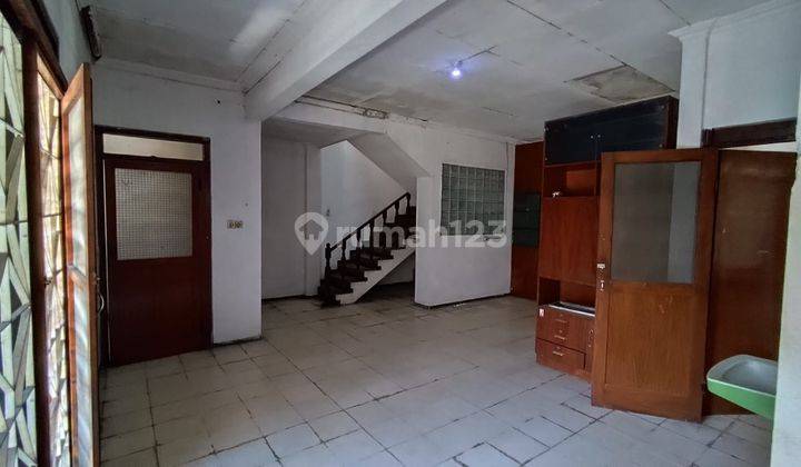 Dijual Rumah Lama Tenggilis Mejoyo, Cocok Untuk Kos2an, Dekat Rungkut Mejoyo, Panjang Jiwo, Prapen, Jemursari, Kendangsari 2