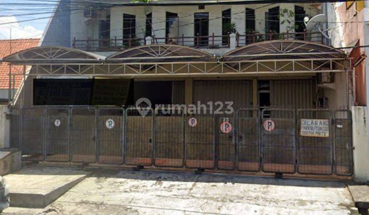 Dijual Rumah Full Bangunan, 2 Lantai, 0 Jalan Barata Jaya, Dekat Manyar  1