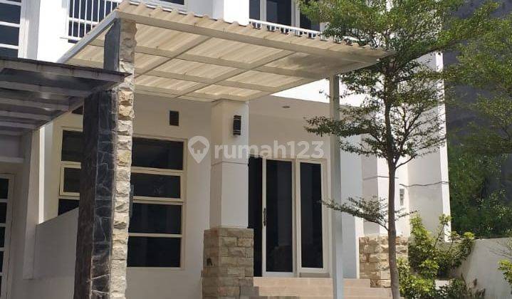 Dijual Villa Minimalis Full Furnished Minimalis Batu Malang, Jalan Oro oro Ombo Dekat Jatim Park 1