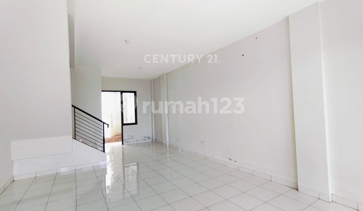 3-STORY SHOPHOUSE IN LEGENDA WISATA CIBUBUR 2