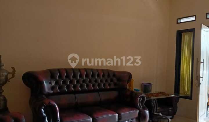 Rumah Halaman luas di Green Mufid Pondok Petir Bojongsari, Depok 2