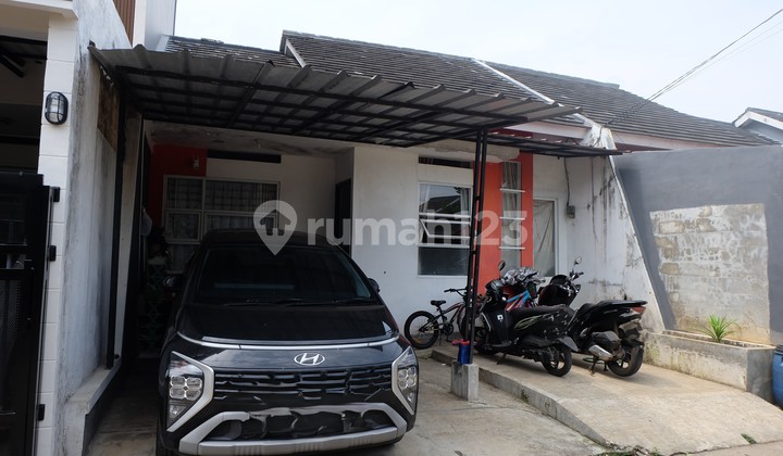 Dijual Rumah dalam Komplek di Sawangan,Depok Dijual Rumah dalam Komplek di Sawangan,Depok