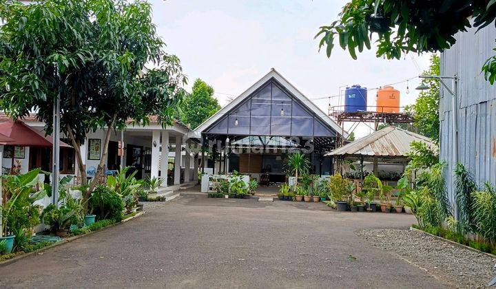 Dijual Tempat Usaha Bonus 2 Rumah Mewah 1