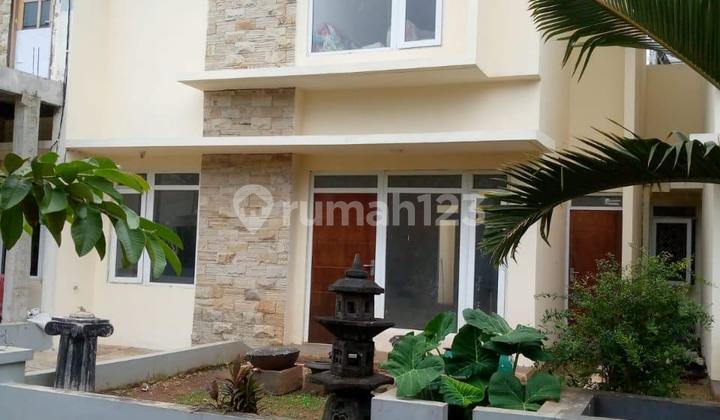 Dijual Rumah Siap Huni 2 Lantai di Green Forest Sawangan