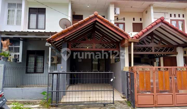 Dijual rumah strategis di villa santika depok 2