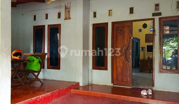 Dijual Rumah dan Kios Lokasi Strategis di Bukit Rivaria Depok