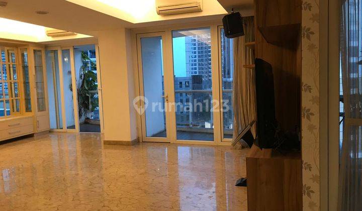 Apartment The Royale Springhill Residences 3 BR Furnished Bagus 1