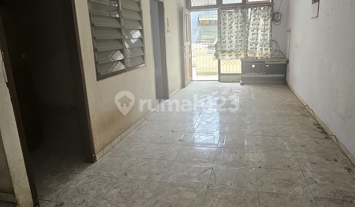 Rumah Tua Perlu Renovasi/bangun Ulang 1