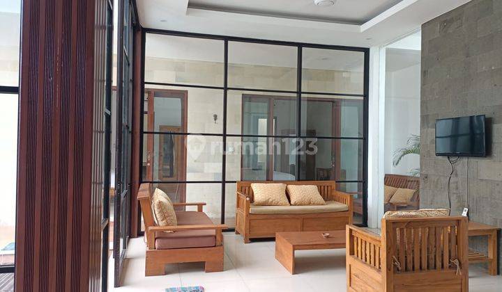 Villa Rent Kerobokan  2