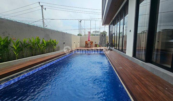 Villa For Rent Pantai Nyanyi  2