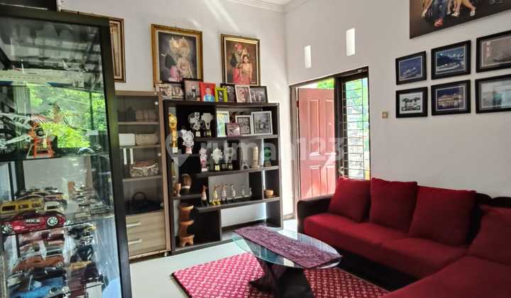 For Sale: 2-Story House in a Very Comfortable, Flood-Free Location, Badung, Bali 2