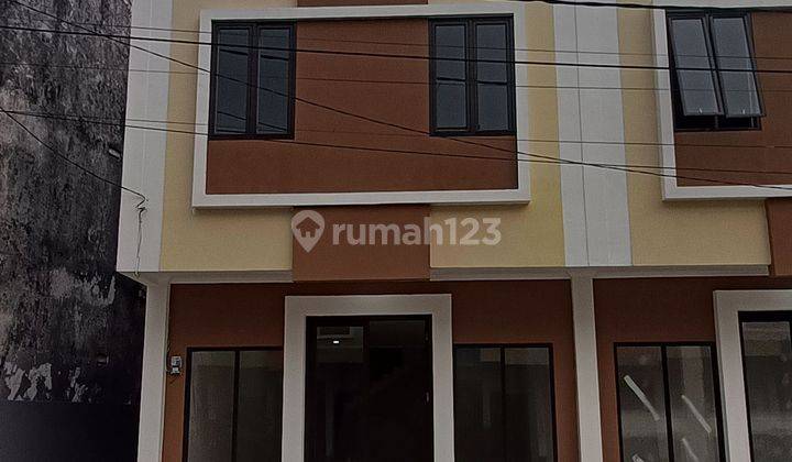 Roku ready stok lokasi strategis persis di jln tegar beriman  1