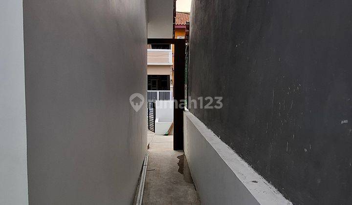 Rumah di Pemda Cibinong Akses Langsung Jalan Raya Tegar Beriman 7