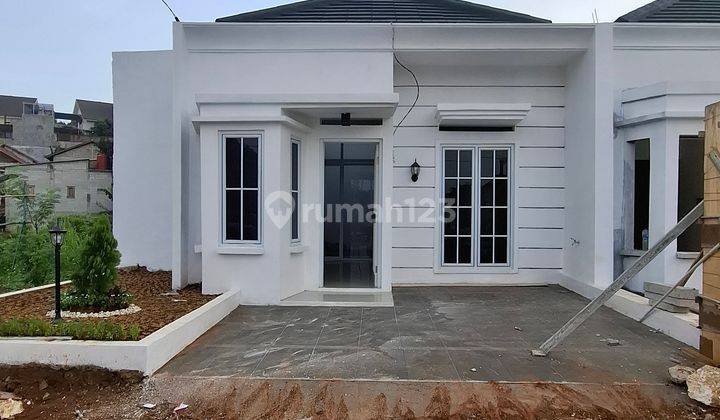 Rumah Desain Britania Pertama di Bogor Dekat Ke Stasiun 1