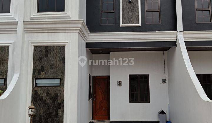 Promo Rumah 2 Lantai di Jatimulya Depok Desain Classic Elegan 1