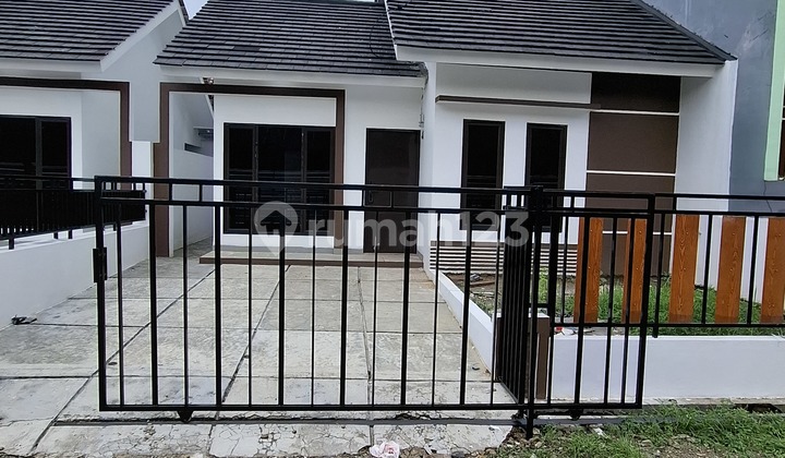Rumah Strategis di Pemda Cibinong Tanah Luas Bata Merah Rumah Strategis di Pemda Cibinong Tanah Luas Bata Merah