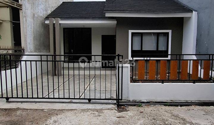 Rumah di Pemda Cibinong Akses Langsung Jalan Raya Tegar Beriman 5