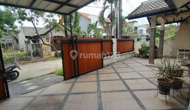 Dijual Rumah Seken Bagus 2 Lantai Siap Huni Dalam Komplek 2