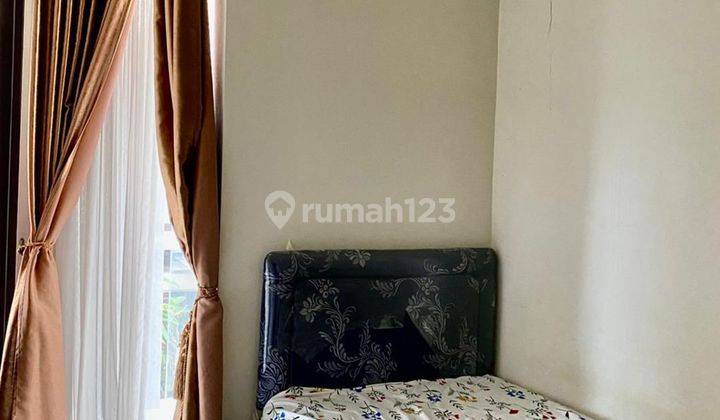 Rumah Seken Bagus 2 Lantai Siap Huni Dalam Cluster 2