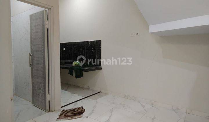 Rumah Baru 2 Lantai Siap Huni Lokasi Ok Bebas Banjir  2