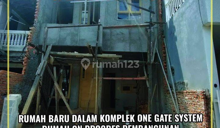 Rumah Baru 2,5 Lantai On Progress Dalam Komplek 1