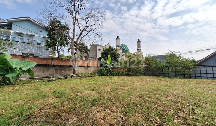 Tanah Datar Multi Fungsi Lokasi Dekat Pinggir Jakarta