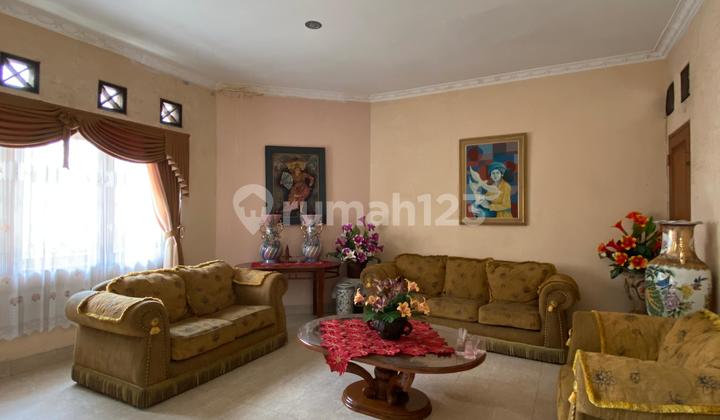 Luxury House Near Fresh Market 2