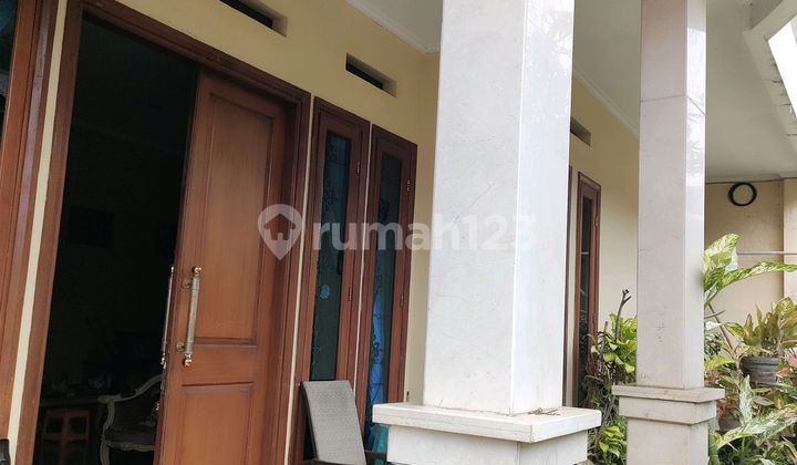 Classic Style Two-Story House