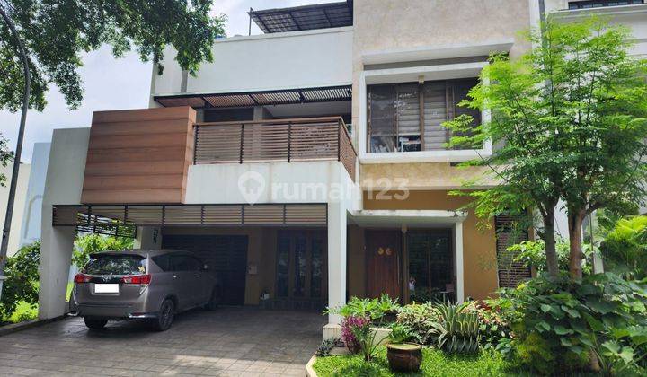 Dijual Rumah Sutera Palma 3 lantai Kondisi Bagus Dan Rapi 1