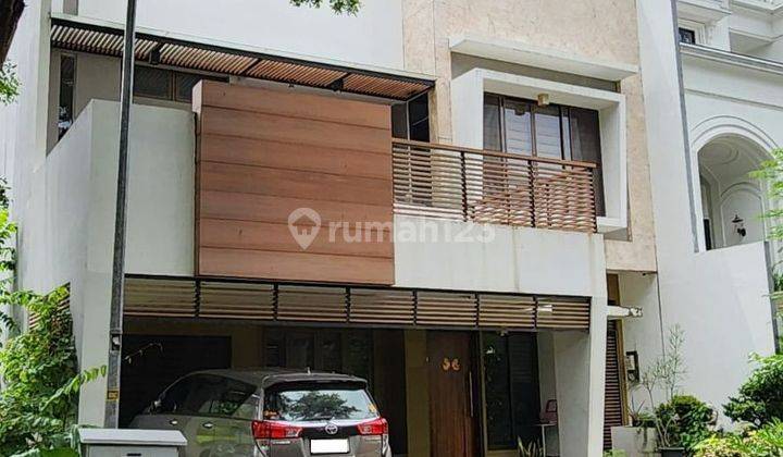 Dijual Rumah Sutera Palma 3 lantai Kondisi Bagus Dan Rapi 2