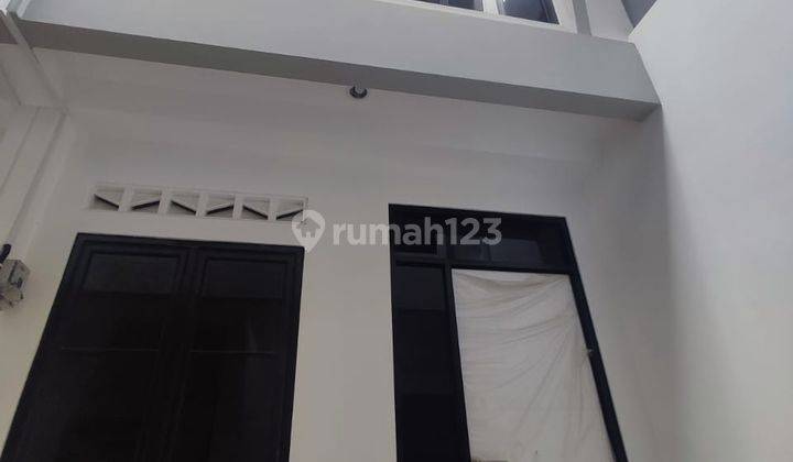 Dijual Rumah Murah Dalam Gang 2 Lantai Di Cempaka Putih Jakarta Pusat  2