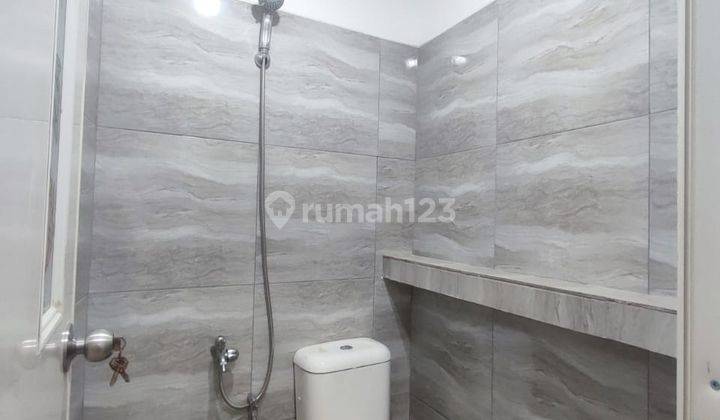 Dijual Rumah Modern 2 Lantai Dilokasi Mewah Cempaka Putih Jakarta Pusat 2