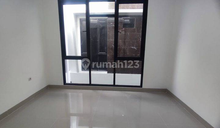 Dijual Rumah 2 Lantai Harga Murah Di Matraman Jakarta Timur 2