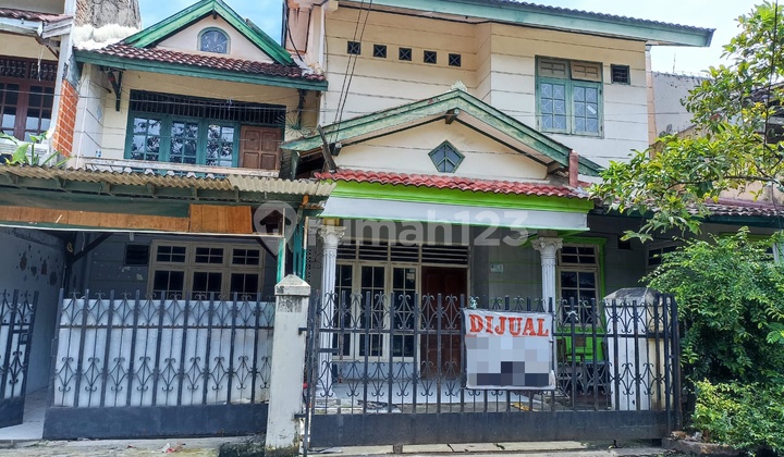 Rumah 2 Lantai Di Jl. Tabanas Dekat Pasar Ciputat Rumah 2 Lantai Di Jl. Tabanas Dekat Pasar Ciputat